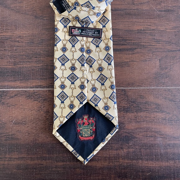 Gucci by Paolo Gucci Equestrian Pattern Italian Silk Tie EUC - Picture 2 of 3
